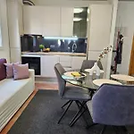 Zoran Seaview Apartment